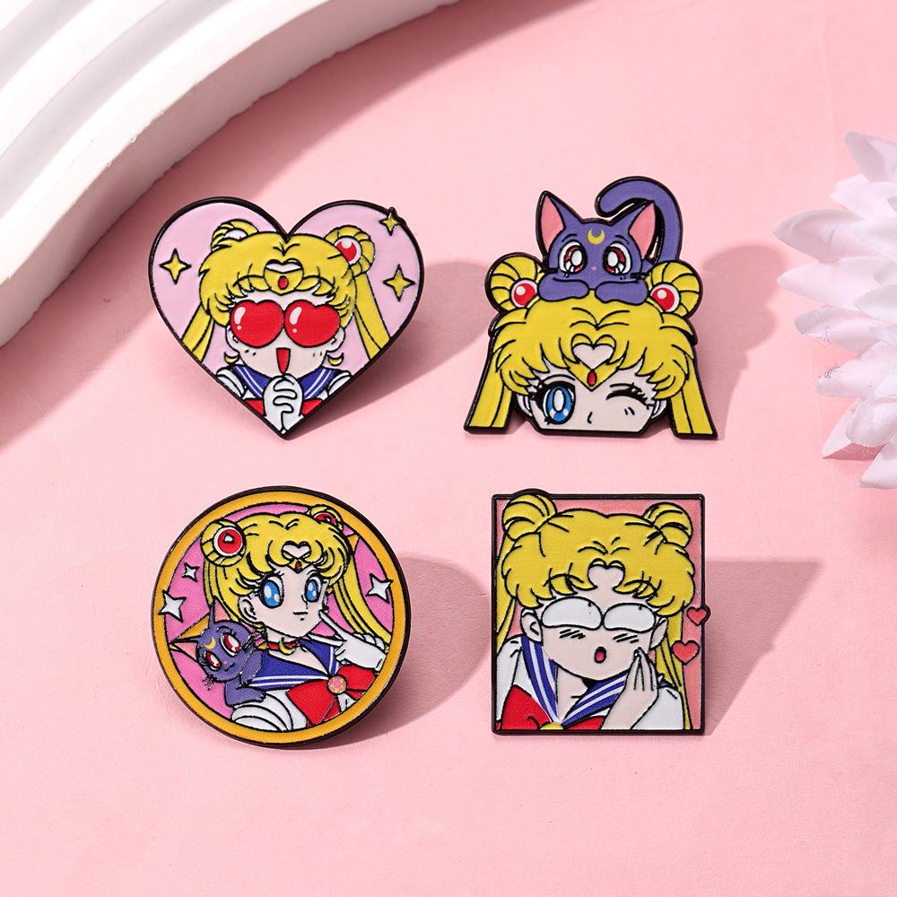 High Quality Manga Enamel Pin Anime Lapel Pins for Backpacks Cute Things Brooches Badges on Backpack Brooch for Clothes Jewelry