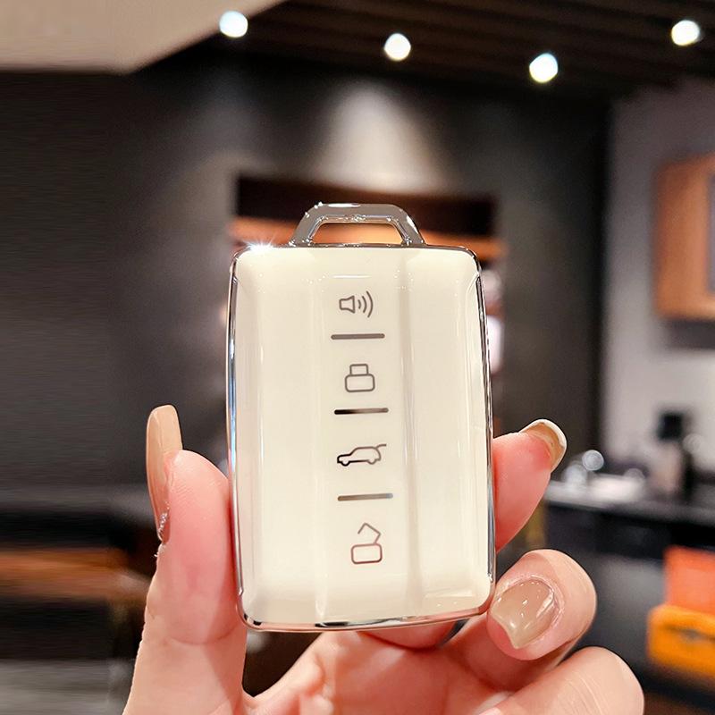 

Applicable to 24 tank 300 key sets 500hi4t car logo 400 tank 300 t modified car supplies shell buckle