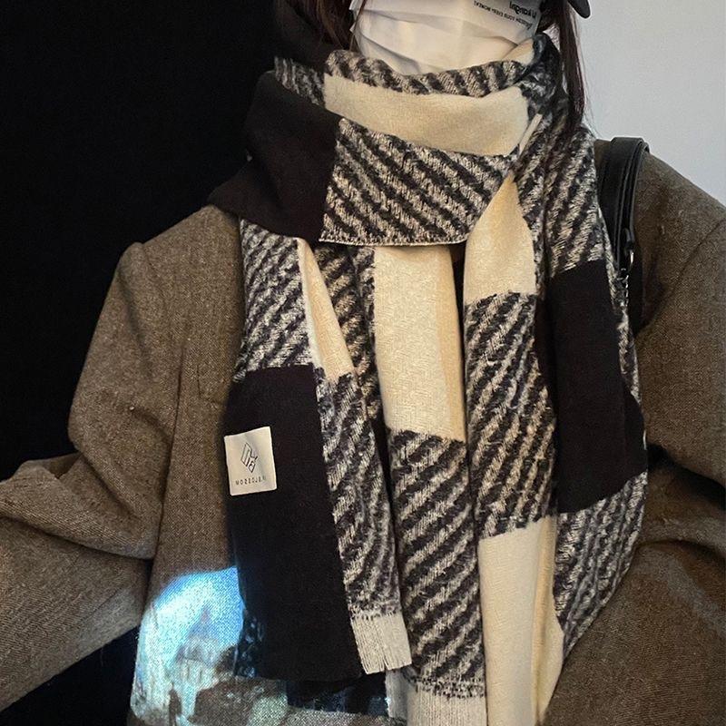 

Retro Large Plaid Scarf for Women Winter New High End Versatile Warm Plaid Shawl Thickened Scarf 200*65cm