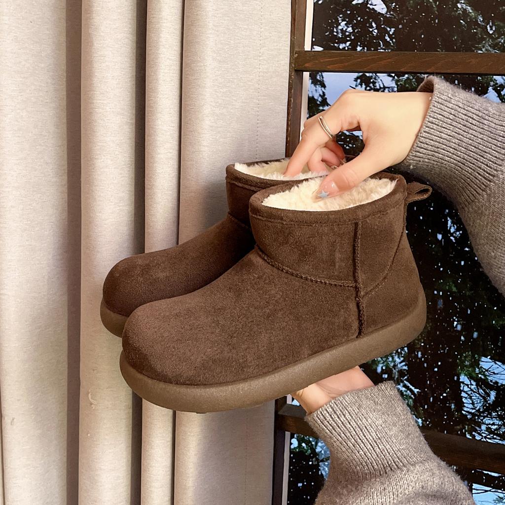 Bread shoes snow boots new winter velvet shoes thick soles increase height and keep warm Northeast large cotton shoes