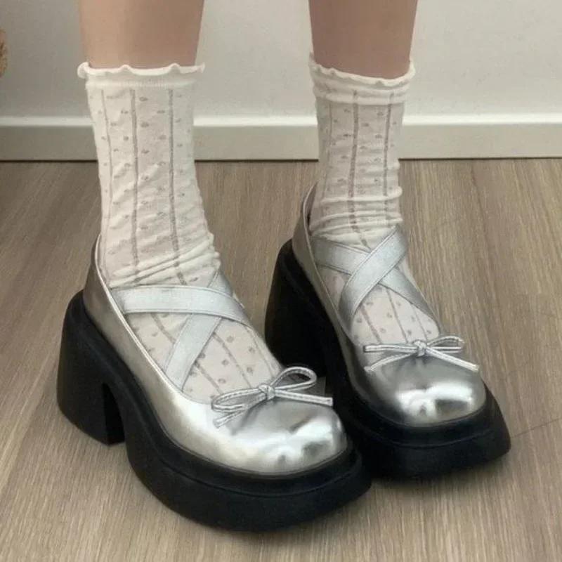 Fashion Women Sweet Bowknot Platform Mary Janes Shoes Women New Cross Strap Thick Single Shoes Ladies Buckle Patent Leather Lolita Pumps