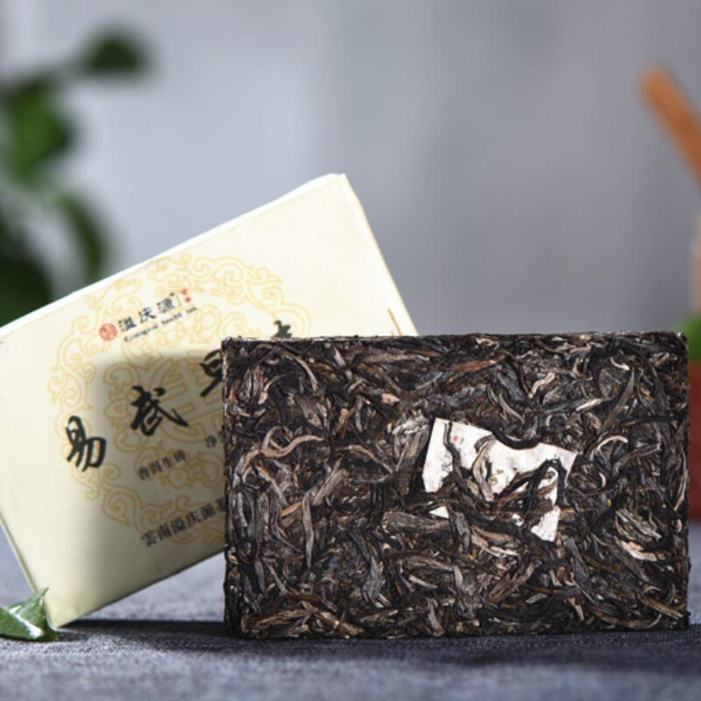 Yunnan Green Tea Spring Raw Pu-erh Old Tree Brick 250g