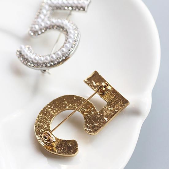 Módní ženy 5 postava Faux Pearl Drahostone Odznak Brož Pin Oblečení Šperky