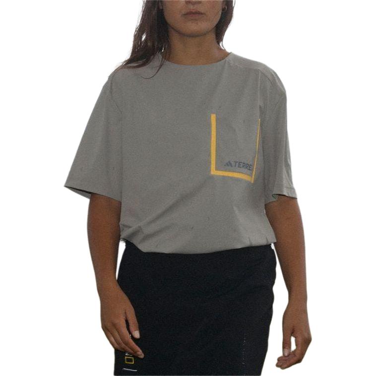 Adidas Solid Color Woven Crew Neck Logo T-Shirt Women Tops Gray IS9519