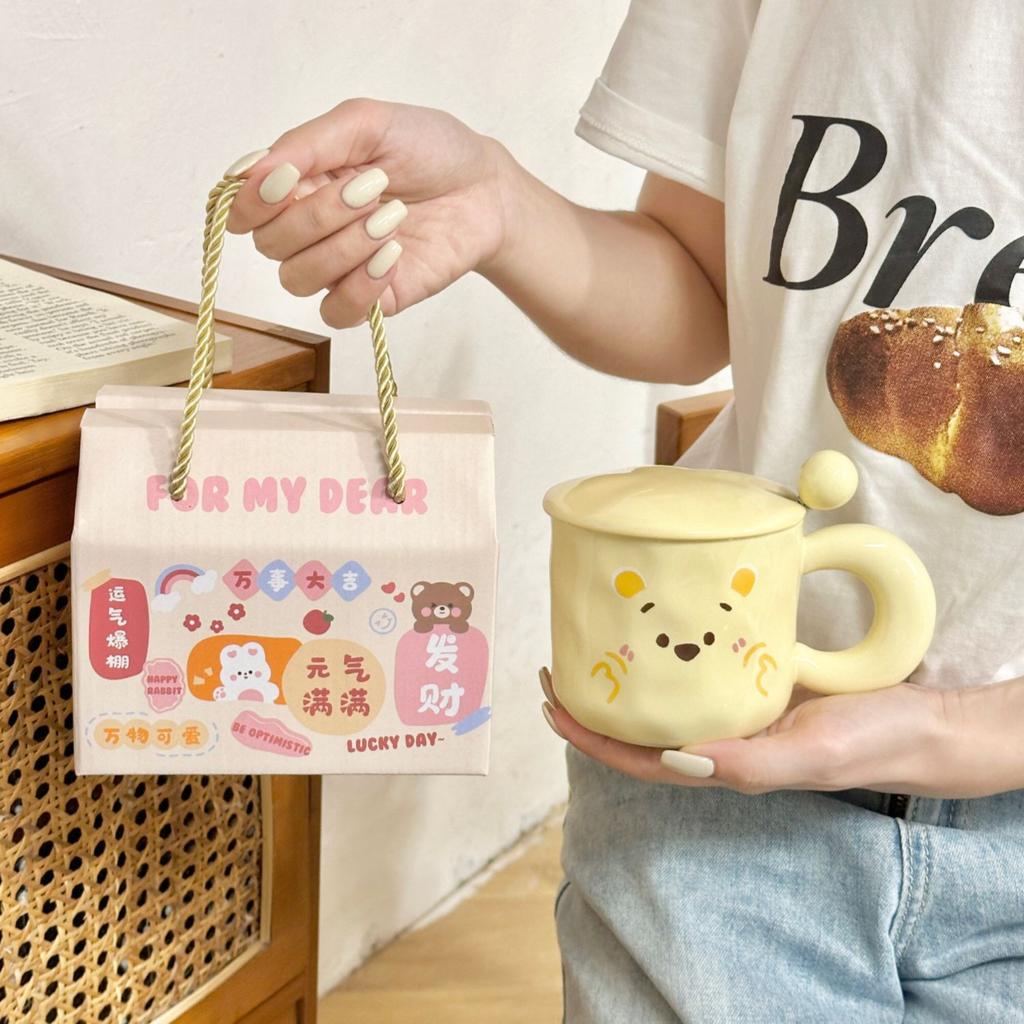Ceramic mug with lid spoon high-value cup souvenir female household water cup cute couple coffee breakfast cup