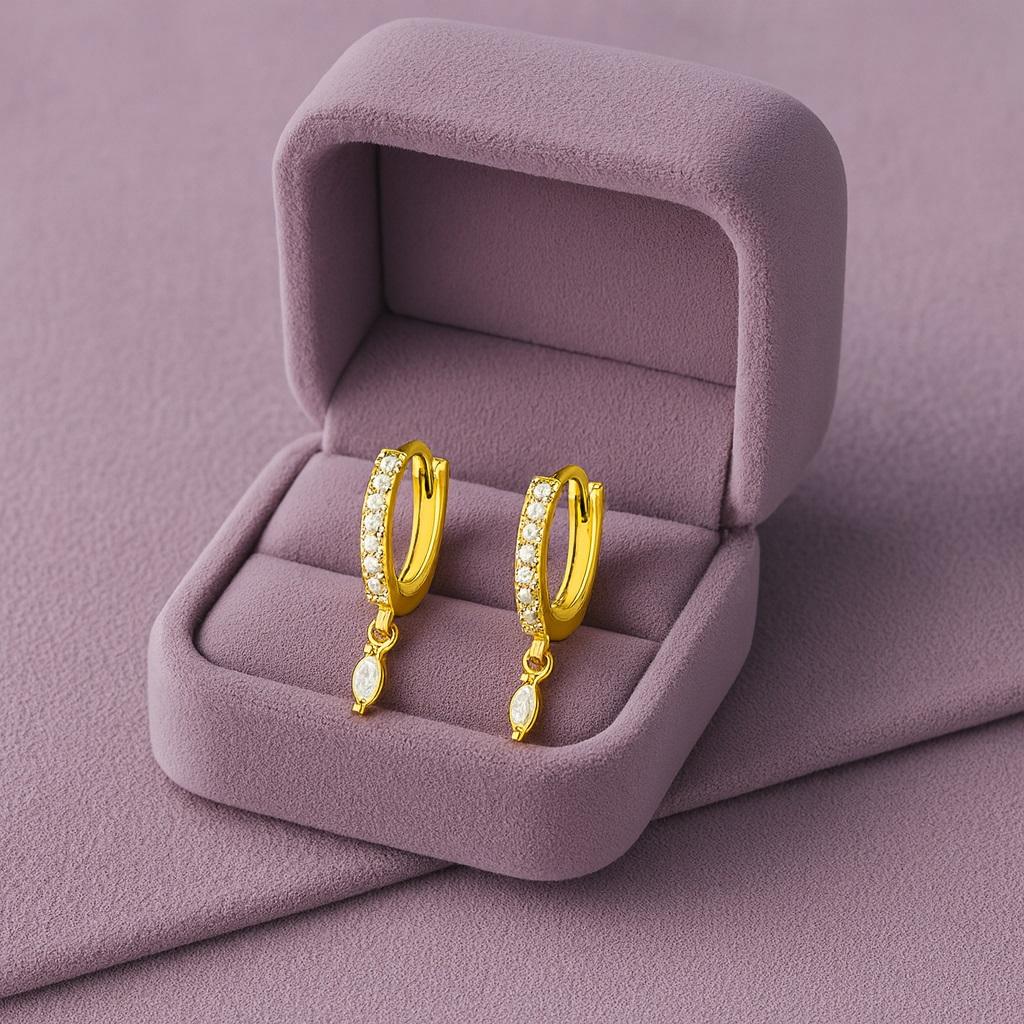 Pave Marquise Hängande Huggie Creolörhängen - 925 Sterling Silver Guldpläterade