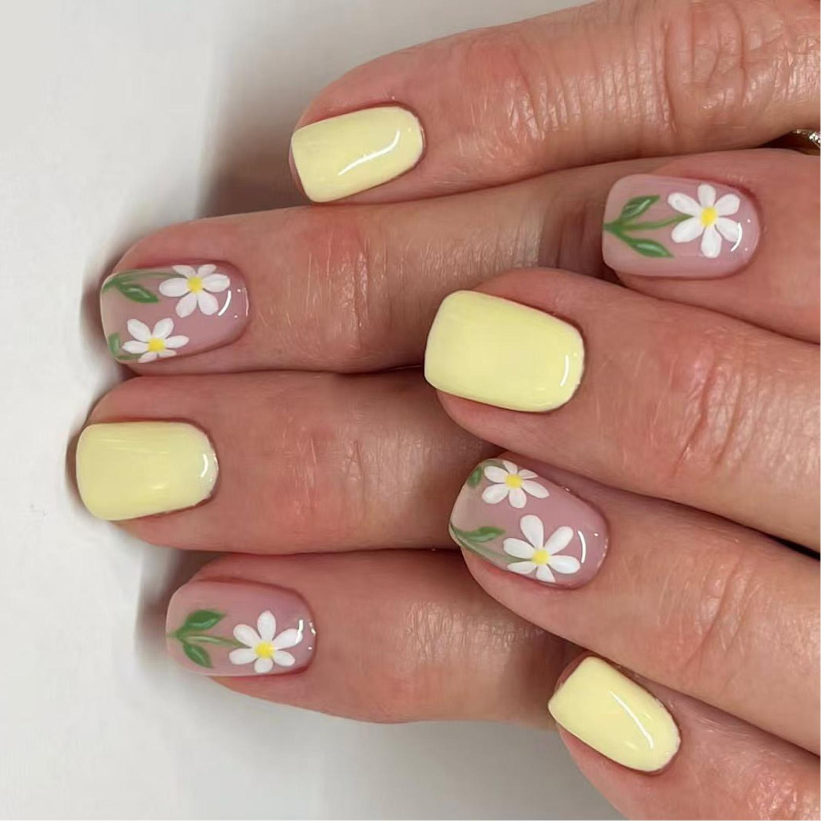 

24 шт. Короткие квадратные накладные ногти с цветами, накладные ногти, желтые акриловые ногти, глянцевые, полное покрытие, наклейки для ногтей для женщин