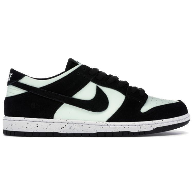 Nike SB Dunk Low Barely Green 854866-003