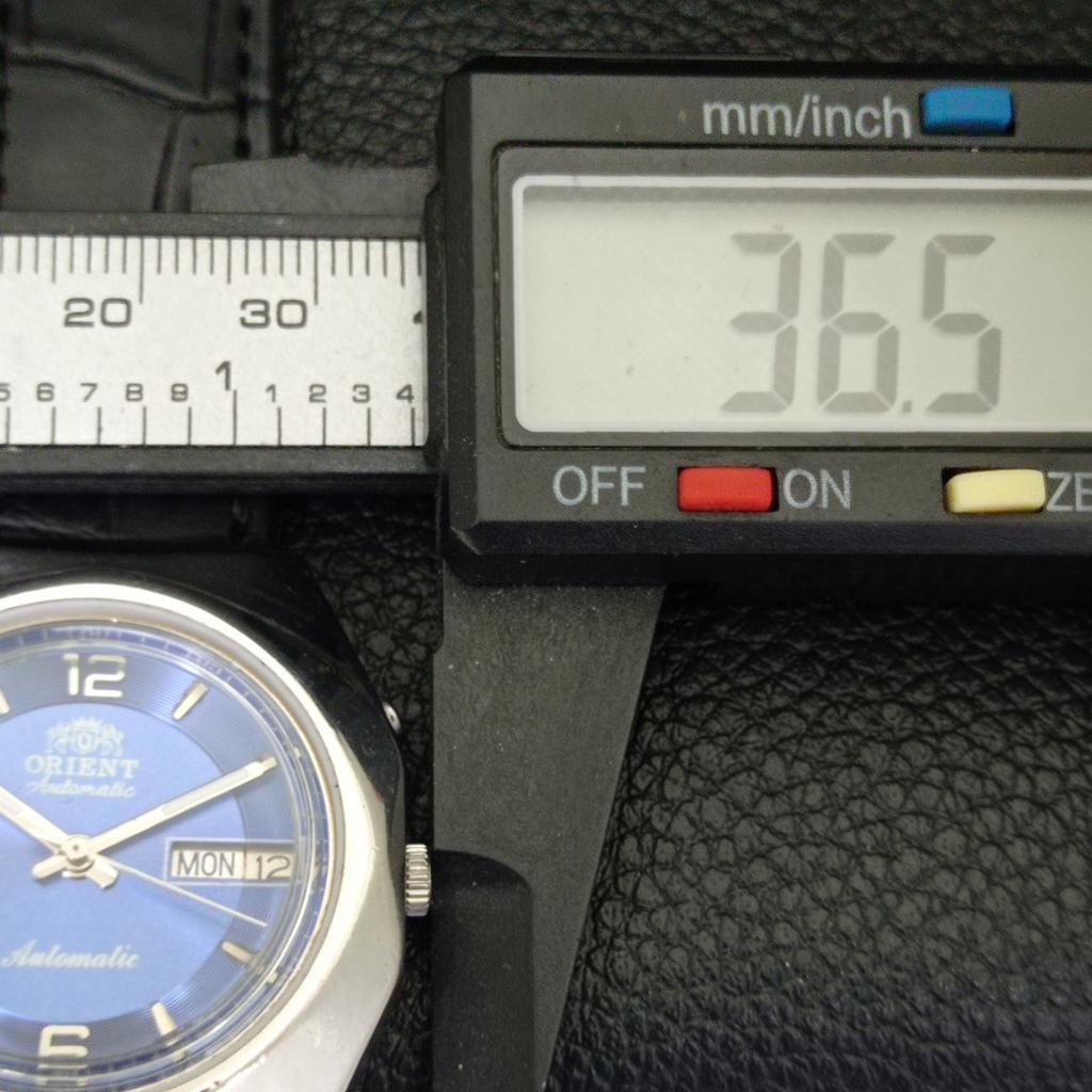 JAPAN VINTAGE ORIENT AUTOMATIC 46943 MENS BLUE COLOR DIAL WATCH a500722-5 R154-a500722