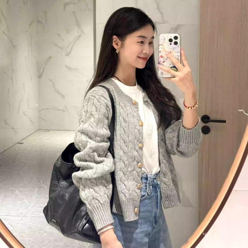 Grey Women's Coat Small Sweater Women's Autumn New High-end Top Lazy Wind Knitted Cardigan