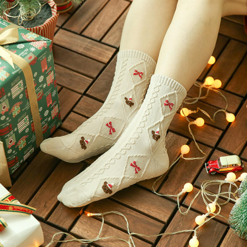 Kwabegi Bear Christmas Stockings green
