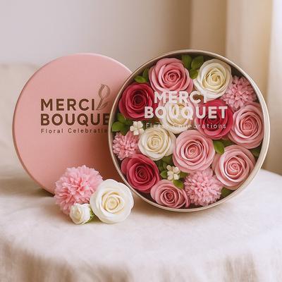 Boîte Ronde de Fleurs de Savon, Bénédictions pour Bébé Rose