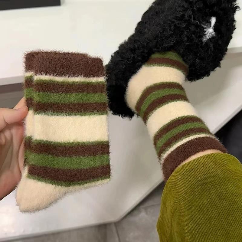 Mink Velvet Socks Warm Korean Retro Color Matching Striped Socks Girl Medium Tube Socks Thickened Velvet Confinement Socks