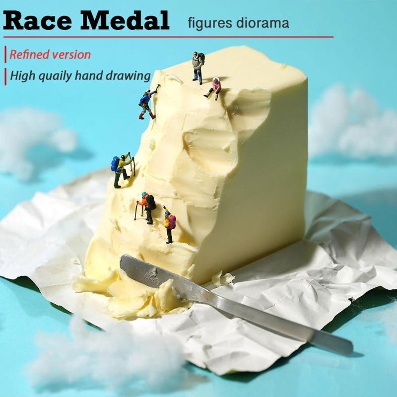 1:87 Scale Miniature Hiking Backpackers Rock Climbing Resin Figurines For Home Decors And Model Displays