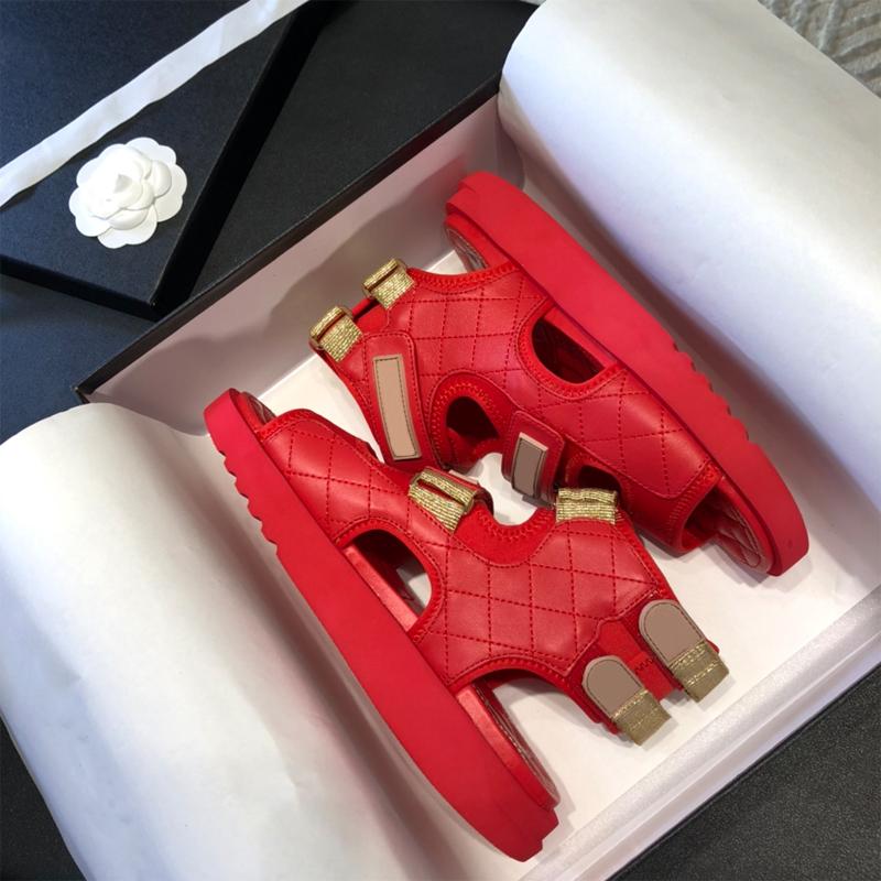 

Новые летние женские сандалии на плоской подошве, пляжная обувь с высоким берцем и открытым носком на липучке, универсальная повседневная обувь из мягкой кожи