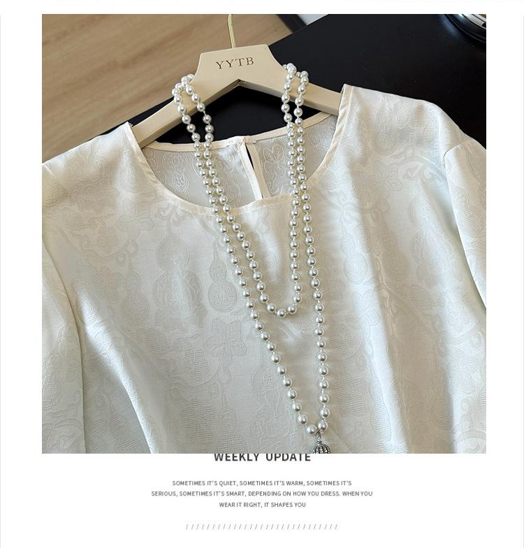 Women's Chinese Style Jacquard Embroidery Satin Shirt - Loose Fit, Round Neck