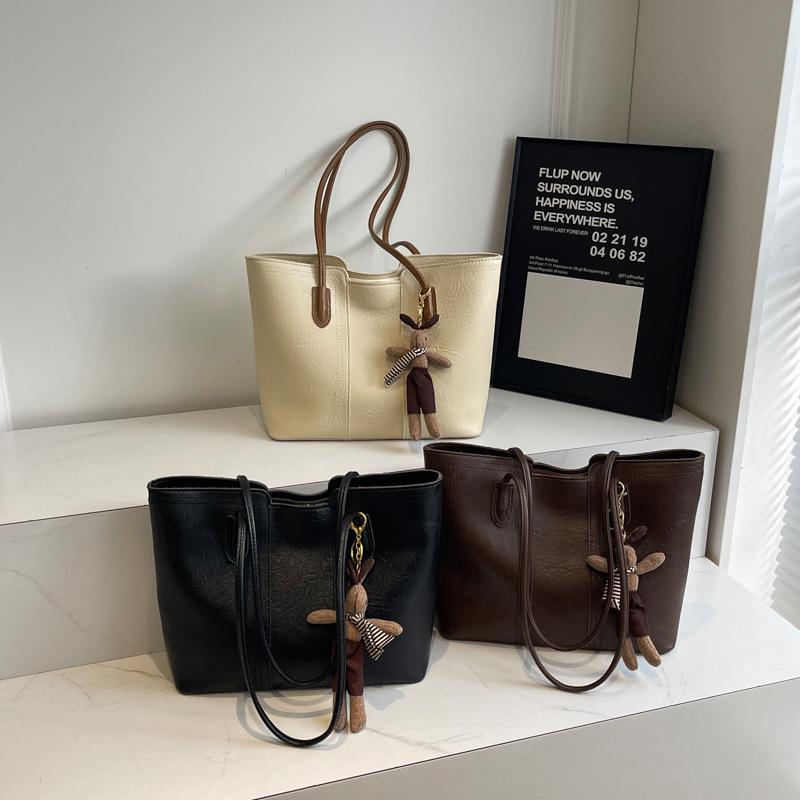 

2024 Luxury Large-Capacity Winter Shoulder Tote for Women Without pendant чёрный