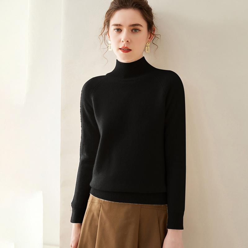 Women's 2024 Winter Cashmere Pullover: Thickened, Skin-Friendly, Half-High Collar, Raglan Sleeves, Loose Fit Sweater.