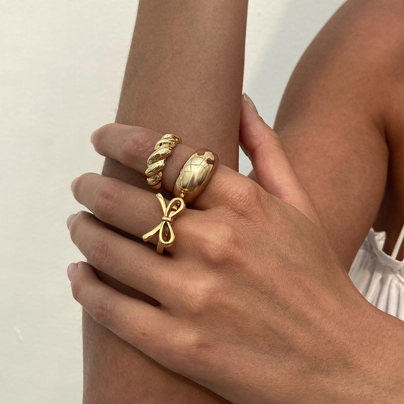 

3Pcs/Set 2025 New Metal Irregular Liquid Line Open Ring Set for Women Simple Gold Color Bow Finger Ring Beach Vacation Zircon