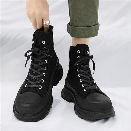 Versatile Men's Black Canvas High-Top Sneakers - Trendy, Thick-Soled, Height-Boosting Casual Sports Shoes for Spring and Autumn.