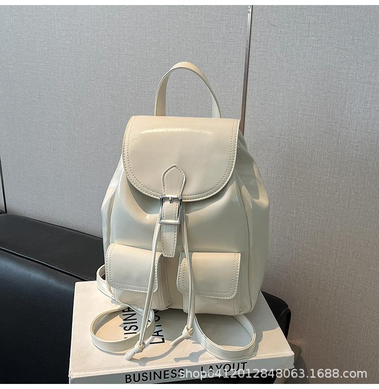 

Модный женский рюкзак для поездок на работу 2025 новый изысканный универсальный рюкзак в студенческом стиле дорожный маленький школьный рюкзак белый