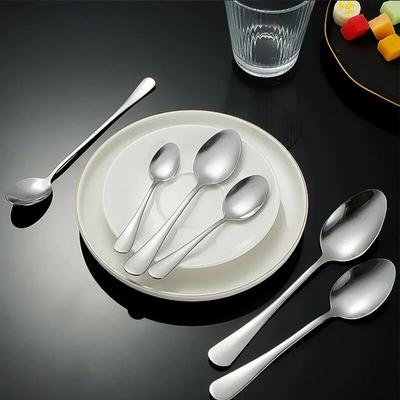 5 pezzi/set Cucchiaio Tondo/Appuntito in Acciaio Inossidabile Cucchiaio da Tavola per Uso Domestico Cucchiaino da Caffè per Mescolare Cucchiaio da Ghiaccio con Manico Lungo