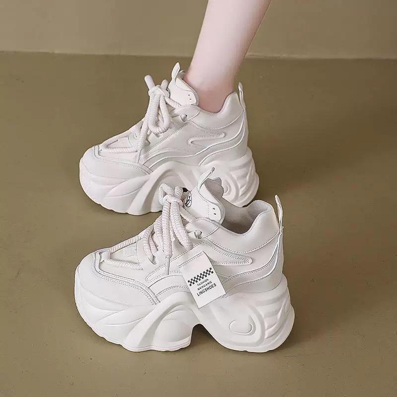 

Новая осенняя дышащая женская повседневная обувь на высоком каблуке, женские туфли на танкетке, кроссовки на толстой подошве, кроссовки, обувь на платформе 40