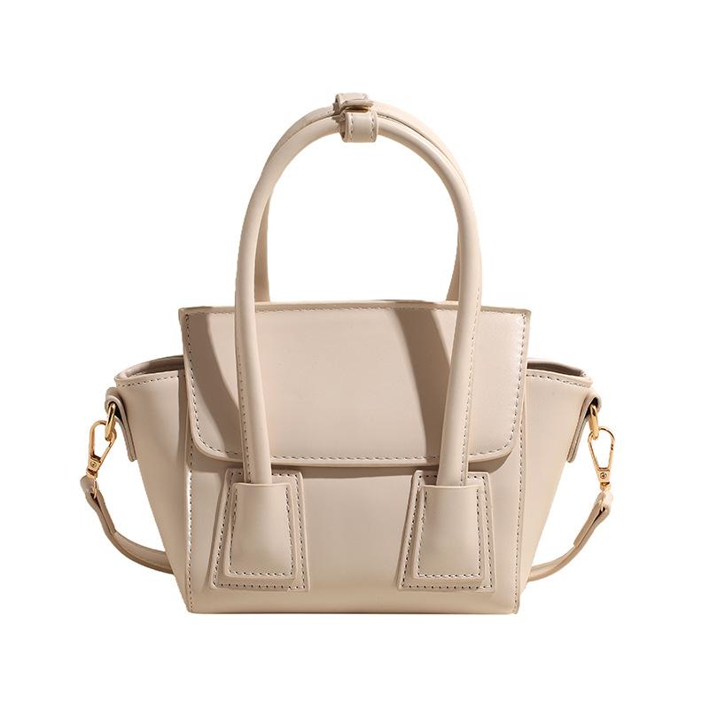 Summer portable small bag women's 2025 new fashionable textured wing bag popular this year versatile shoulder messenger bag