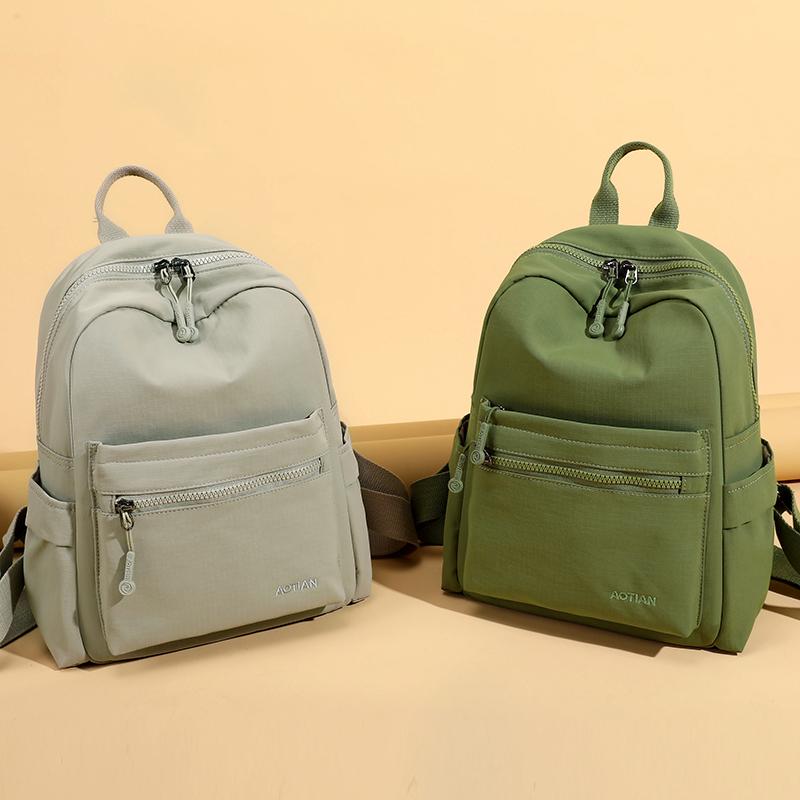 Women's Travel Bag Outdoor Lightweight Backpack College Style Backpack