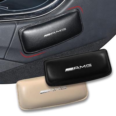 Cojín de rodilla de cuero PU para coche, almohadilla interior elástica para AMG C500 C200 C300 ABCE GLA CLA GLK GL ML GLE