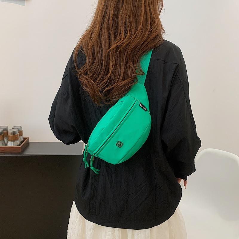 Nylon Cloth Bag Women's New Trendy Brand Sports and Leisure Messenger Bag Fanny Pack Men's Lightweight Versatile Simple Breast Bag