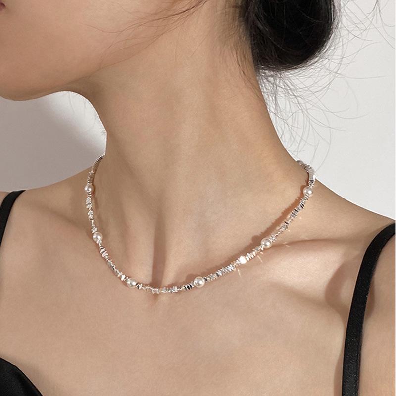 Women's Korean Design Broken Silver Pearl Necklace - Versatile, Simple, Fashionable Choker with Personality
