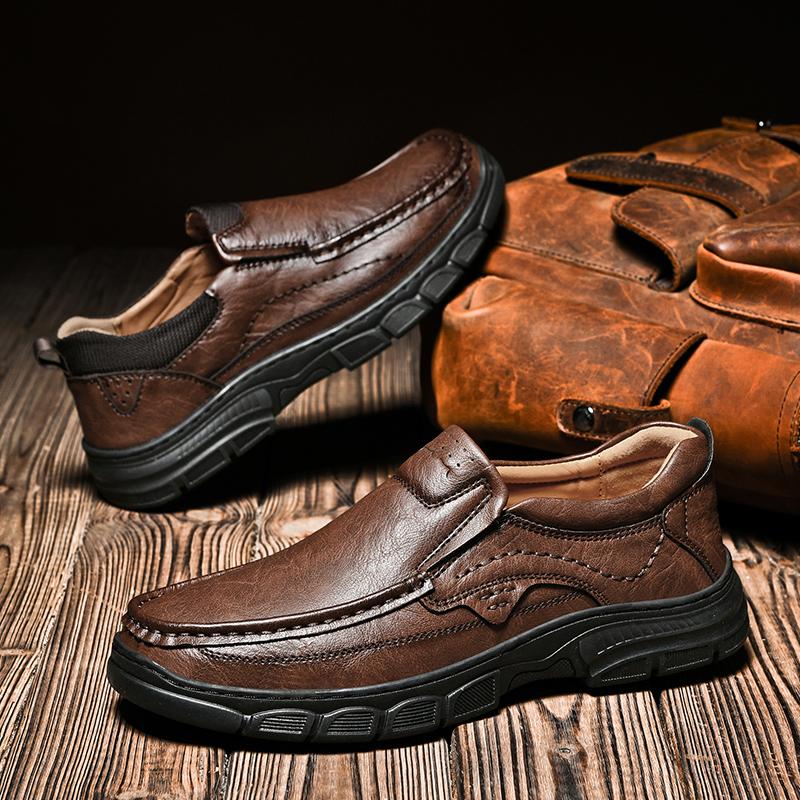 Genuine Leather Flat Shoes Classic Soft Leather Handmade Breathable Men Shoes Men Loafers Slip On Business Casual Shoes