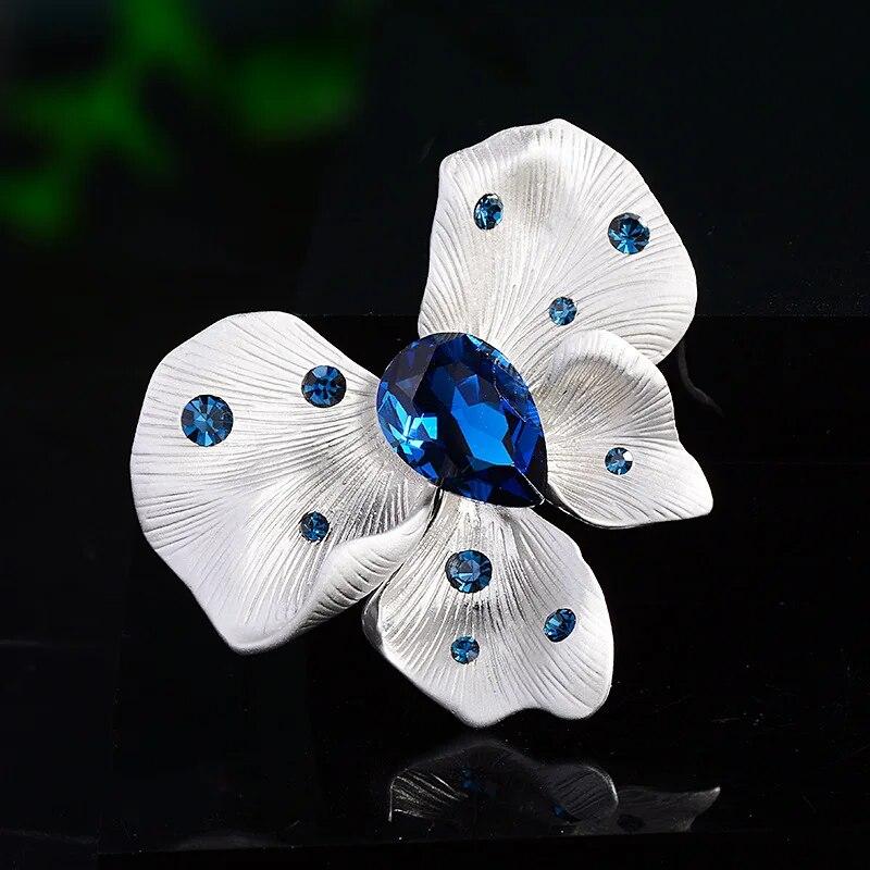 Retro Velký motýl Vysoce kvalitní slitina Brože z imitace křišťálu pro ženy Muži Přehnaná živůtka Coat Pin Příslušenství Šperky