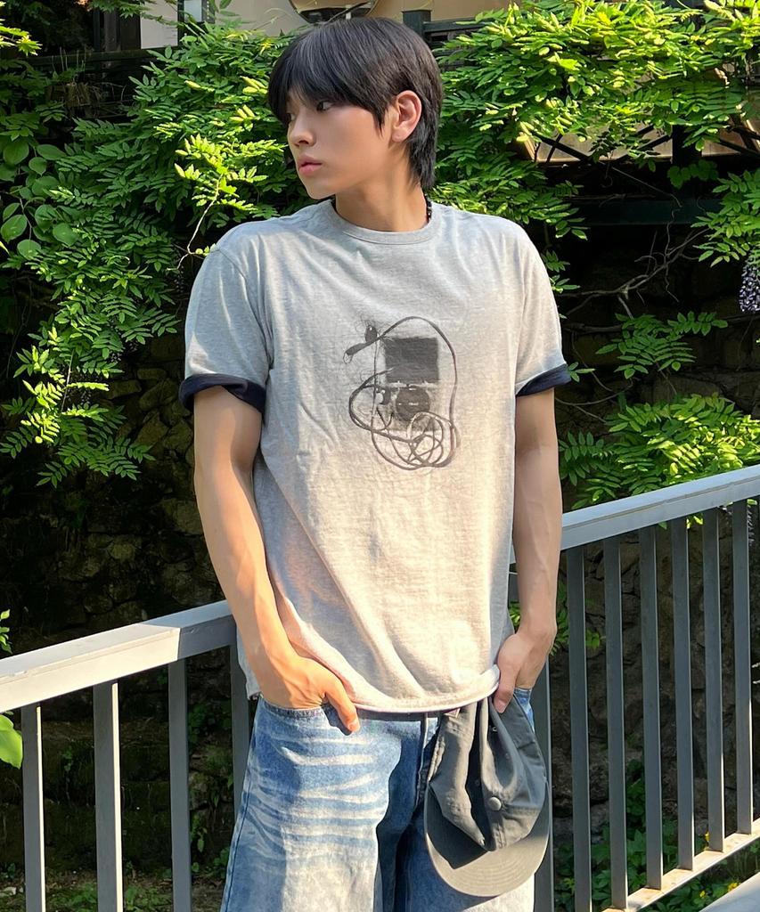 MAISON MINED Mp3 Graphic Layered Half T Melange Gray