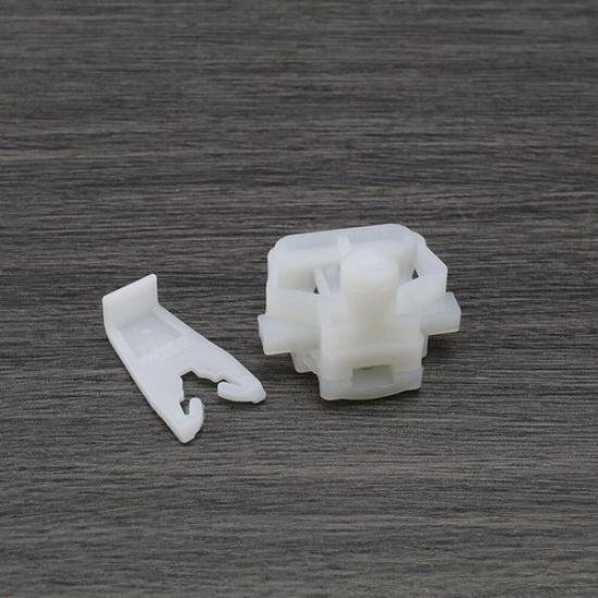 Car Front Door Glass Regulator Fixing Kit Clips For Renault Clio II 2001- 2005