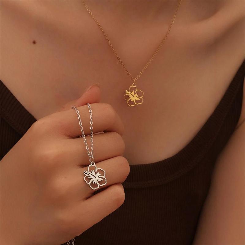 Stainless Steel Hollow Flower Pendant Necklace for Women Minimalist Gold Color Flower Necklace Girl Wedding Party Jewelry