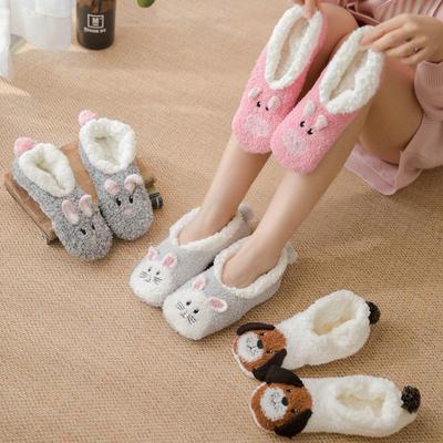 Chaussettes d'intérieur en polaire corail à motifs de dessins animés pour femmes - Chaussettes pantoufles douces et manchons pour jambes nues pour la maison, Noël ou le sommeil