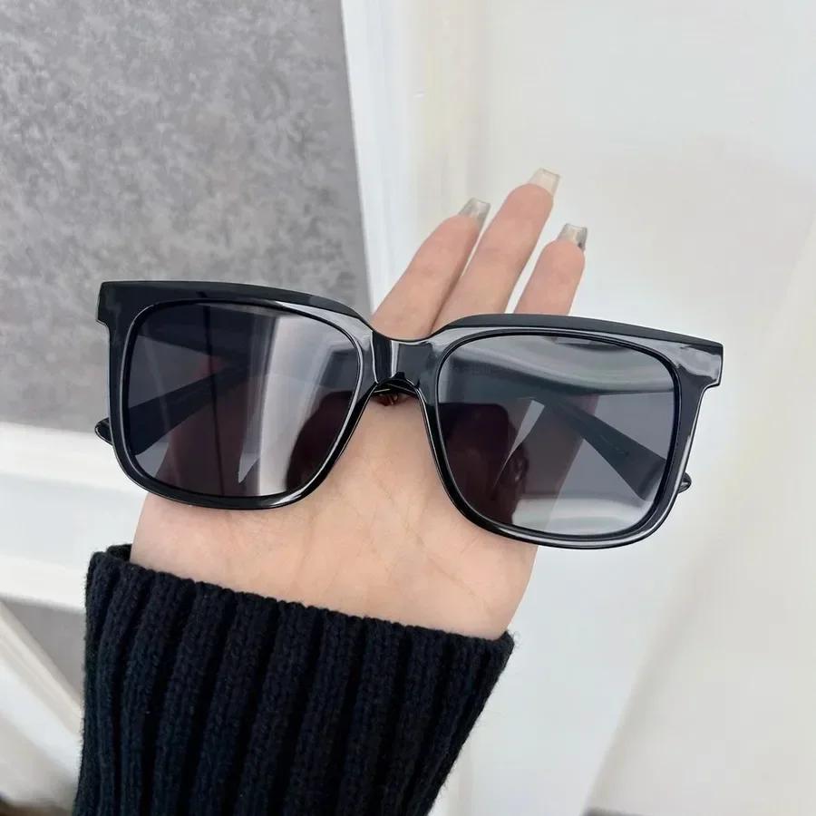 Classic Cat Eye Sunglasses Retro Vintage Fashion Designer Glasses for Women Men Stylish UV Protection