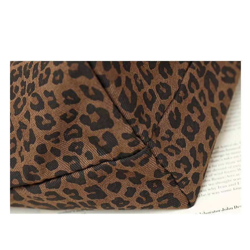 Korean Version of Casual Literary Tote Bag Ins Fashion Contrasting Color Handbag Retro Leopard Print Shoulder Women's Bag