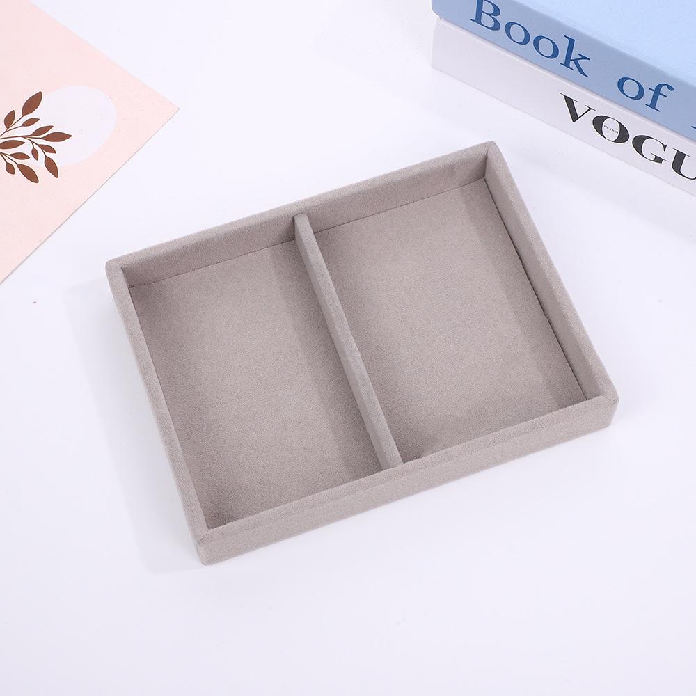 Velvet Jewelry Box – Ring and Earring Tray with Bracelet Compartment