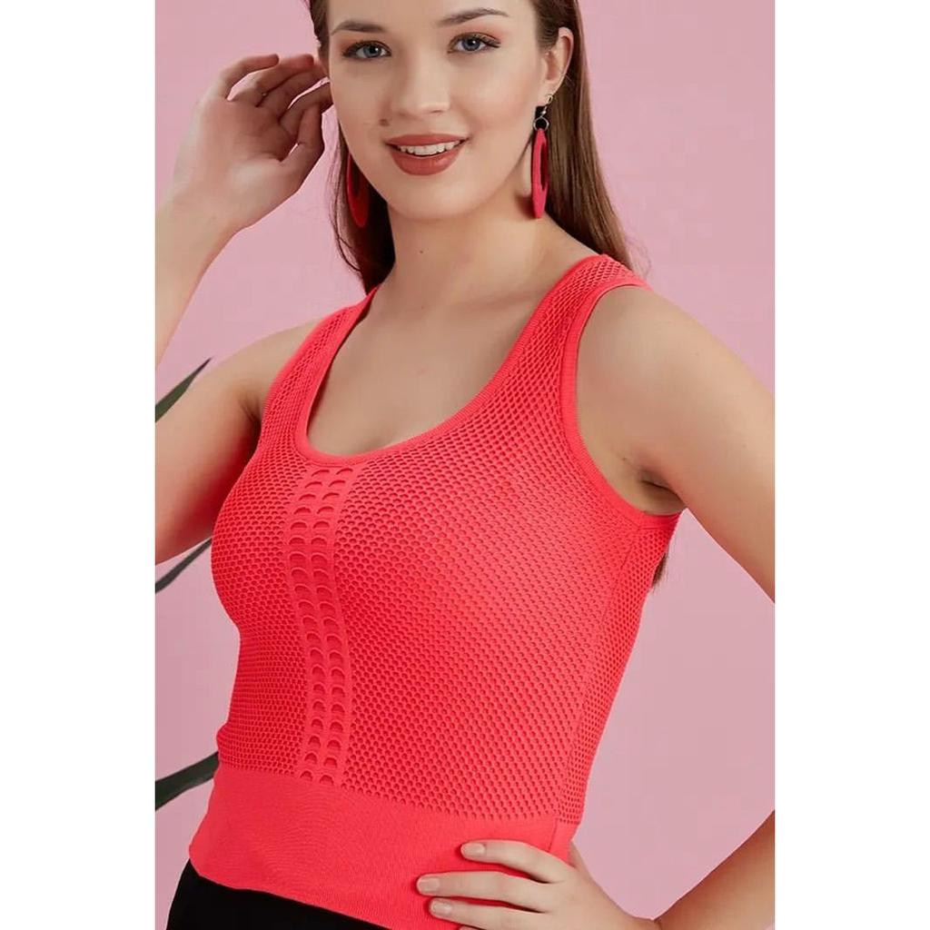 Lace Design Zero Sleeve Tank Top