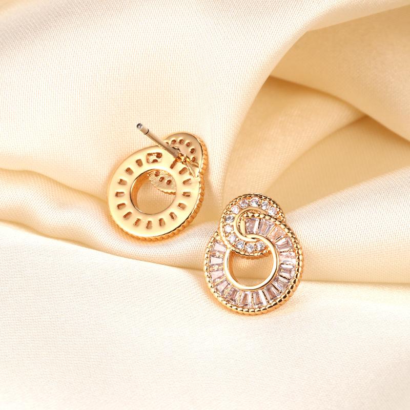 Slightly Studded Diamond Interlocking Stud Earrings Personalized Ear Jewelry