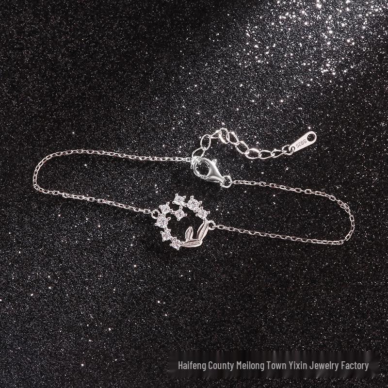 

Sterling Silver s925 Lucky Wreath Bracelet - Versatile Minimalist Women s Hand Jewelry, Niche Design, Internet Celebrity Style