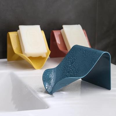 Duvara monte sabunluk drenaj sabunluk banyo için kendinden yapışkanlı sabunluk plastik sabun kabı banyo aksesuarları