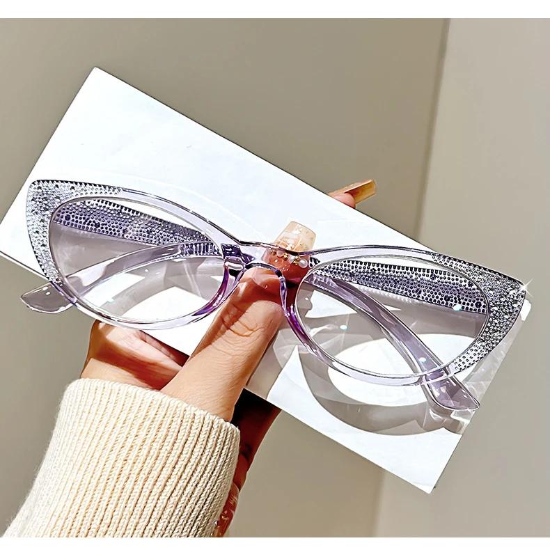 

Fashionable Diamond-encrusted Reading Glasses and Cat-eye High-definition Presbyopia Glasses for Middle-aged and Elderly Ladies 4.0