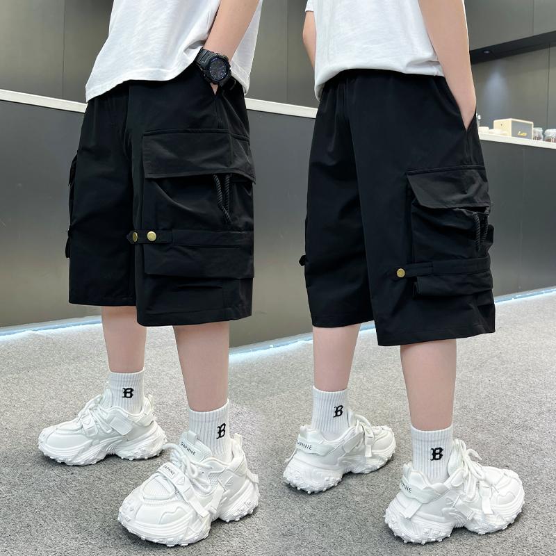 Boys' shorts, summer thin, 2026 new style, mid size children's stylish casual pants, children's summer workwear, five part pants trend