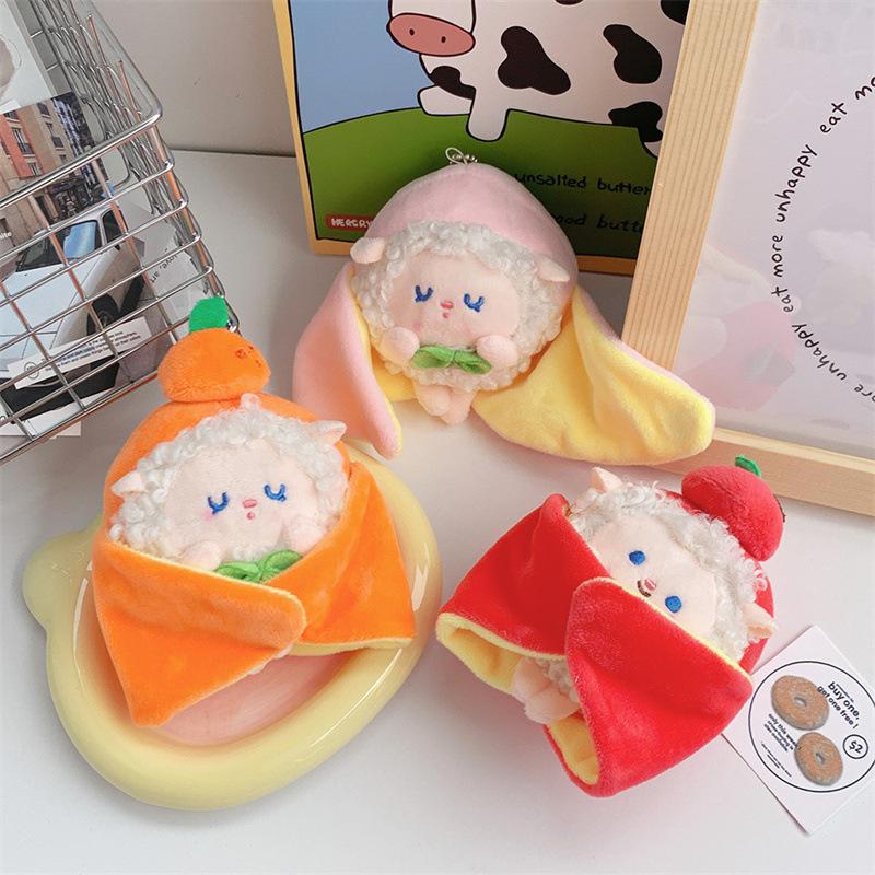 Cartoon Kreative Geschälte Frucht Lamm Puppe Greifautomat Abschluss Feiertagsgeschenk Schlüsselanhänger Plüschpuppe