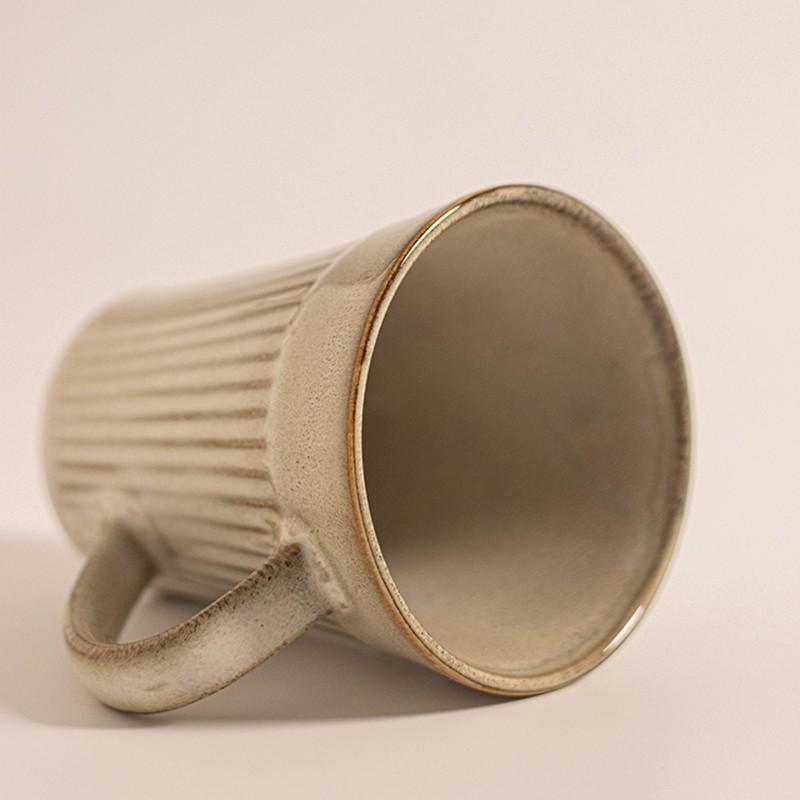 Super gutaussehende Retro-Keramiktasse mit Ofenbrandglasur, vertikales Muster, Becher mit Henkel, Hängeohr-Tasse, Haushalts-Frühstückstasse, Wasserbecher, Teetasse