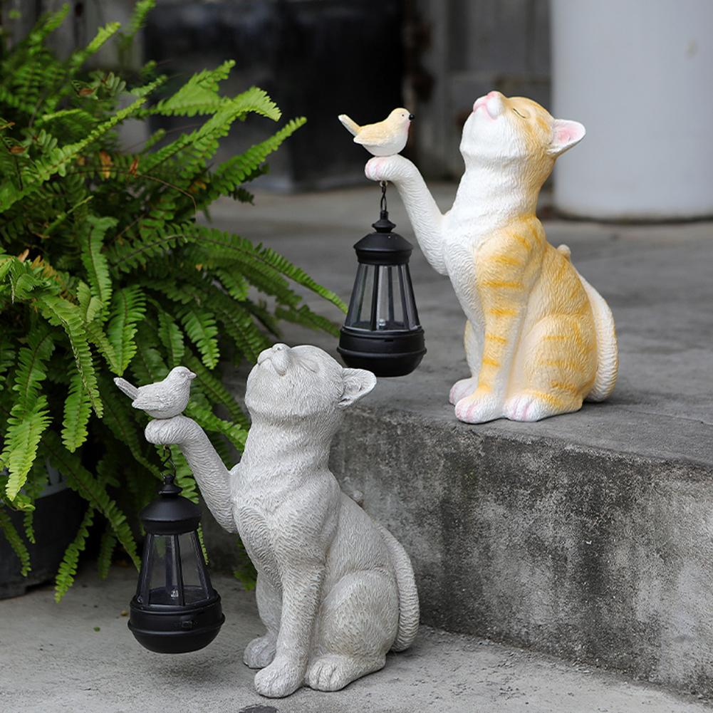 Solar Little Cat Lamp Resin Cat Garden Statue Creative Cute Mini Cat Outdoor Lantern Solar Outdoor Statue Light for Yard Balcony